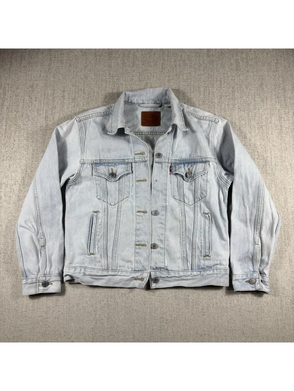 Levi’s Women’s Trucker Denim Jacket Size S Light Wash 100% Cotton Classic Blue